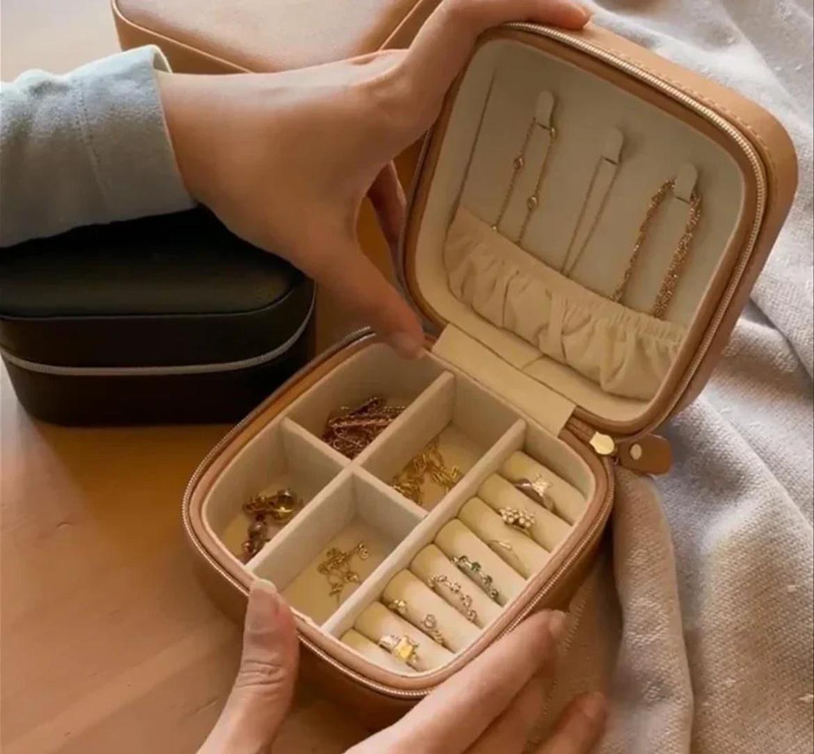 Portable Jewelry Box Organizer